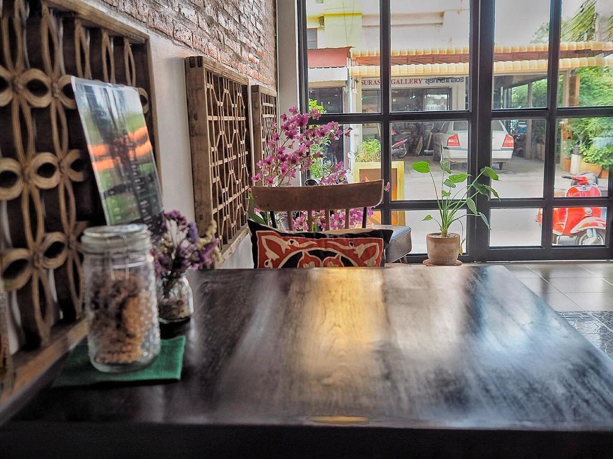 Hotel Hp House Cafe' Chiang Mai Esterno foto